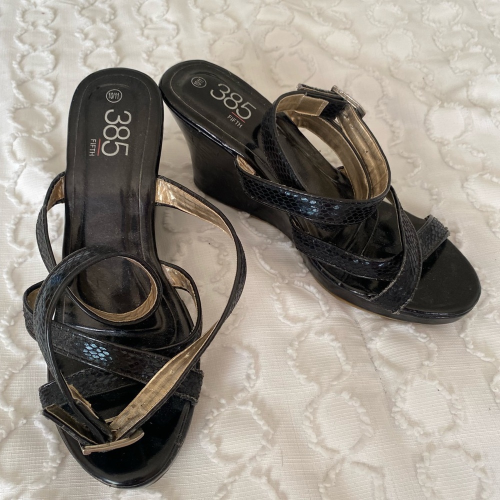 Wedges - Picture 2 of 2